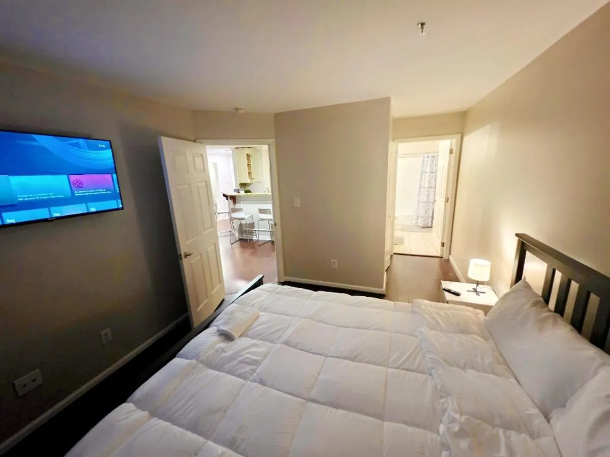 Stylish 2Br Retreat In Downtown Charlotte Apartment United States