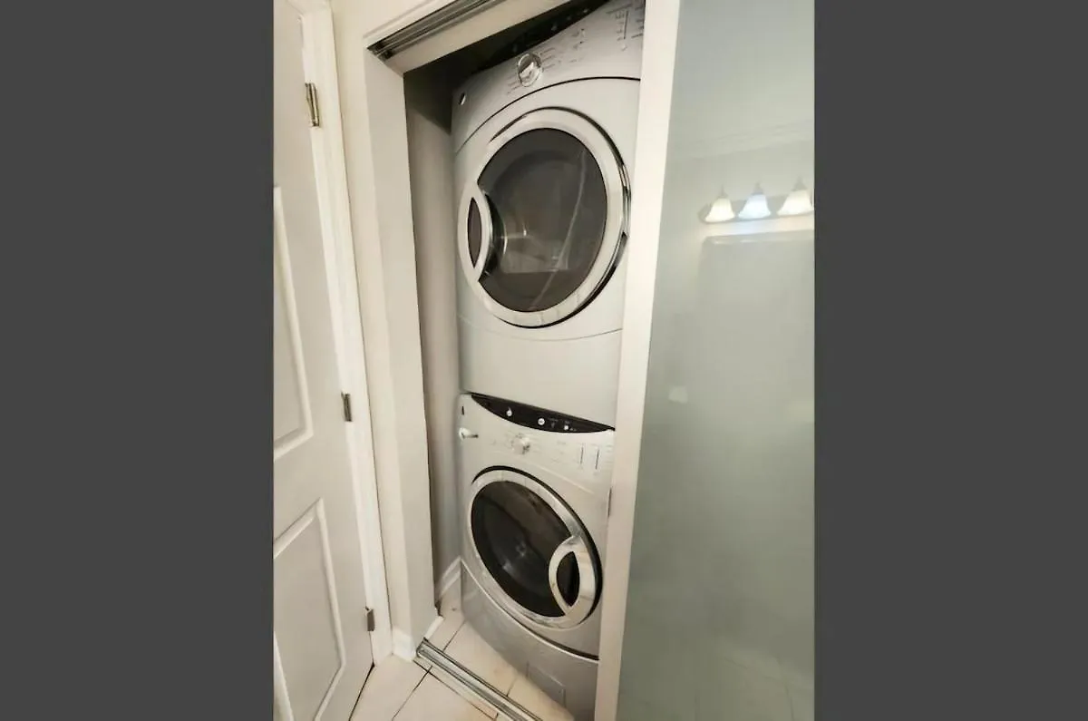 Apartament Stylish 2Br Retreat In Downtown Charlotte 0*,